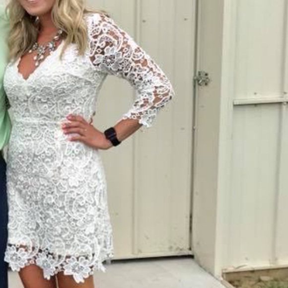 White Crochet V-Neck Short Dress with 3/4 Sleeves - Picture 3 of 3